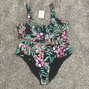 WOMEN’S 2 PIECE SWIM SUIT COASTAL WAVES SWIMWEAR NWT plus size #402